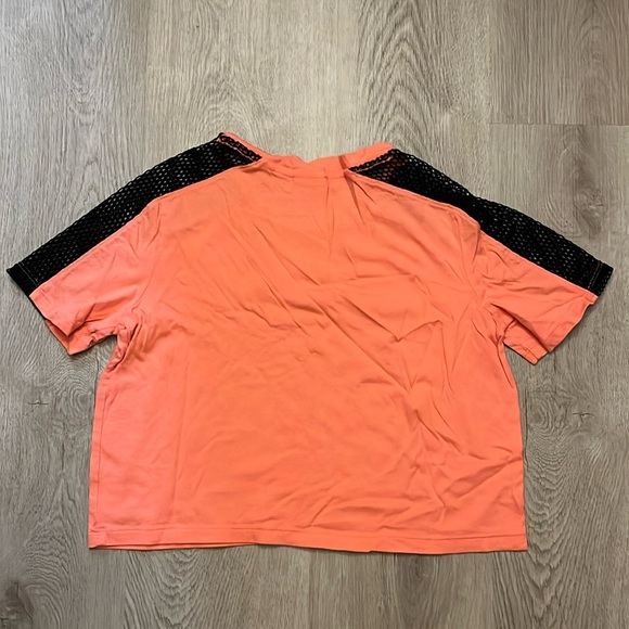 VS Pink Fishnet Mesh Crop Top Tee - Picture 2 of 5